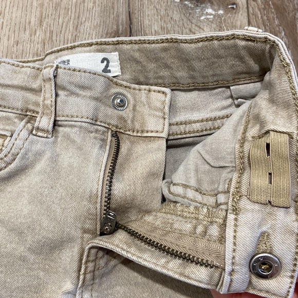 Cotton on toddler boy shorts - Picture 4 of 4